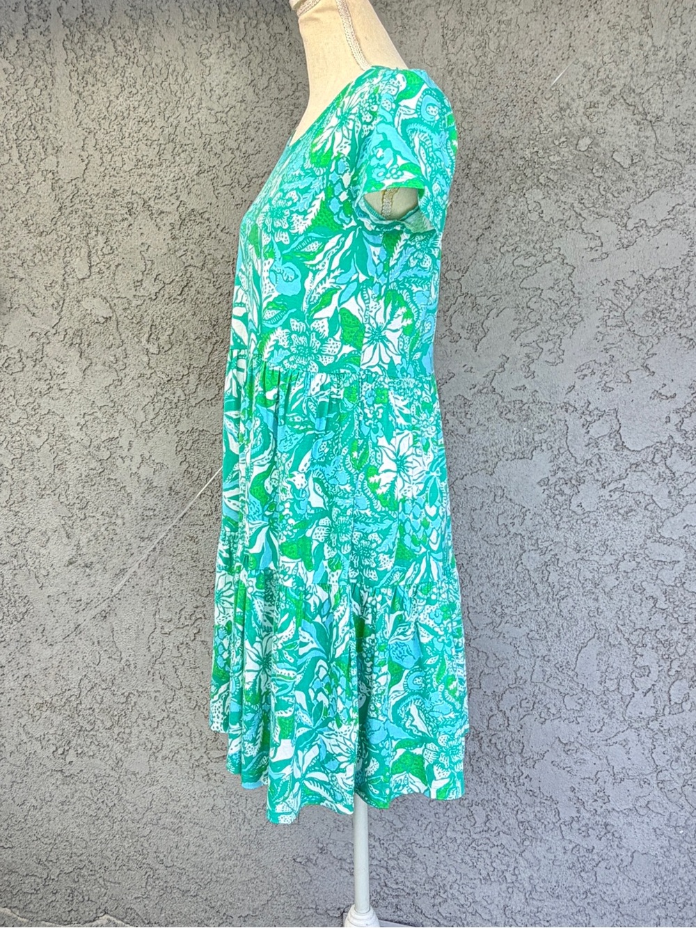Lilly Pulitzer Tiered T-Shirt Dress Geanna Style 010343 Cotton  Small - Picture 3 of 12